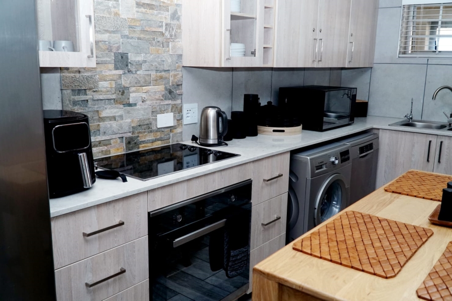 2 Bedroom Property for Sale in Hartenbos Central Western Cape